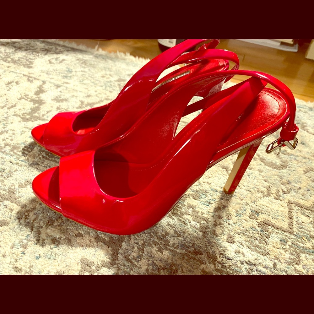 BCBGeneration Red Open toe pumps